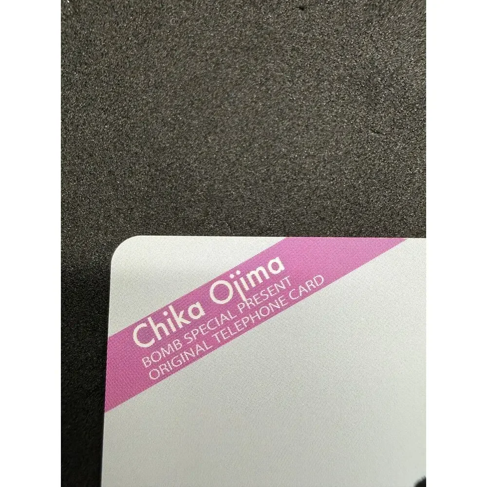 Chika Ojima BOMB 2011 Unused Japanese Telephone Card (Teleca)